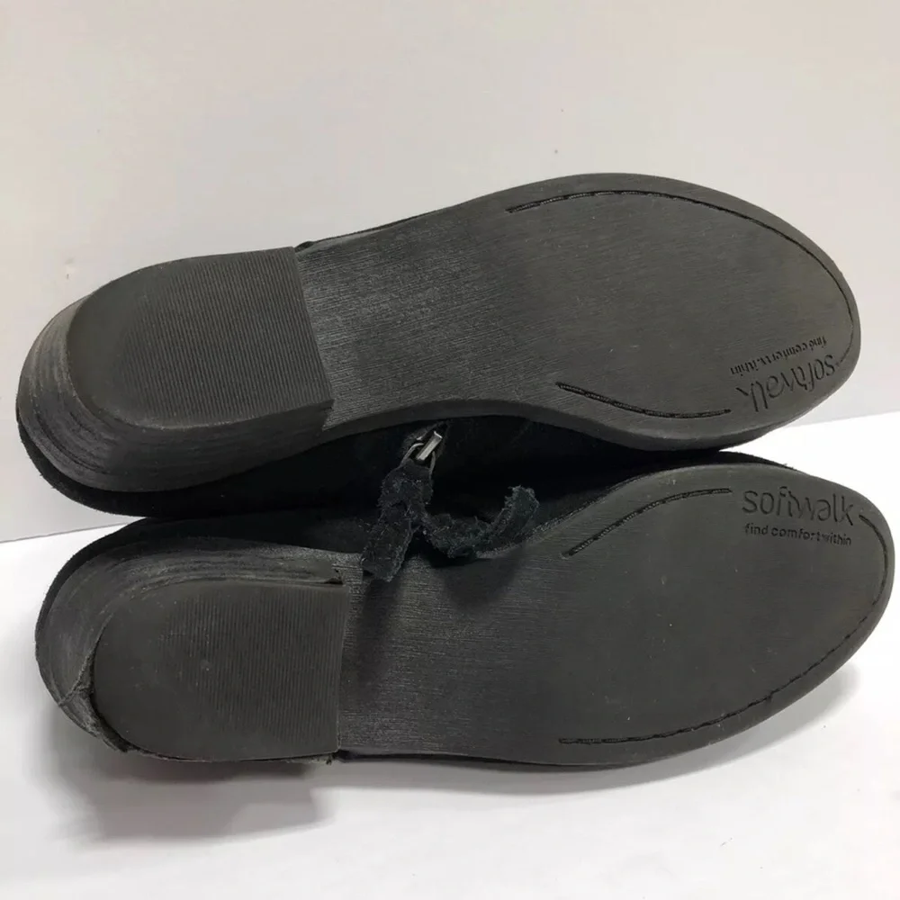 Softwalk Women’s Rocklin, Black Suede Ankle Booties, Size 8.5 Wide